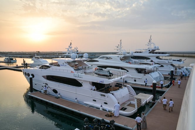  Majesty Superyacht lineup. From the Majesty 135, you can see the Majesty 105, Majesty 121 and Majesty 125.jpg